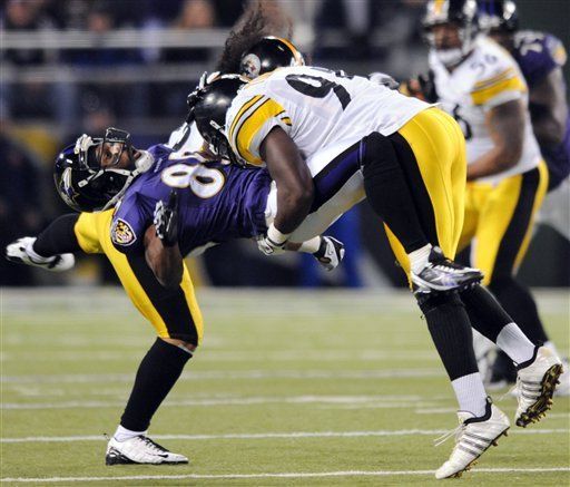 Encarnizada rivalidad Ravens-Steelers alcanza clí­max