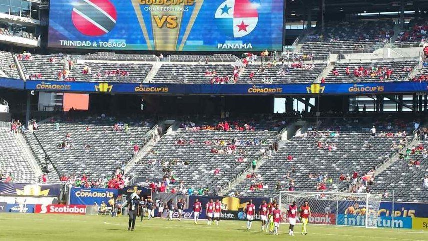 Fanáticos disfrutan del partido Panamá vs Trinidad & Tobago