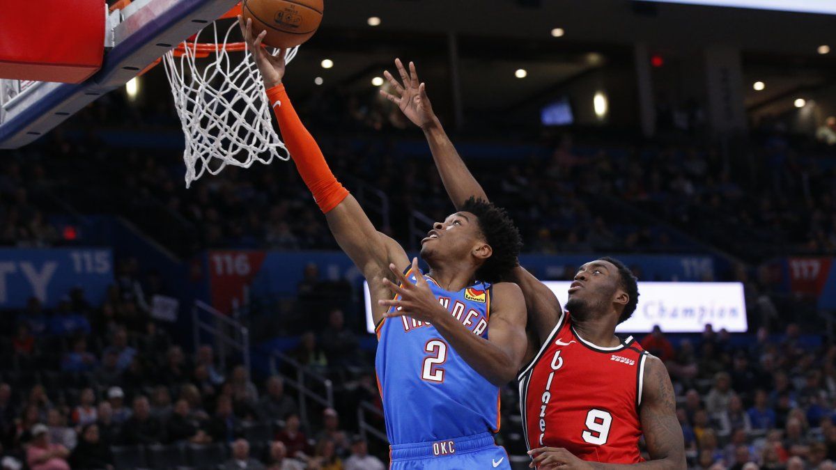 Paul logra 30 puntos y Thunder gana 119-106 a Trail Blazers