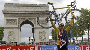 Australia festeja victoria de Evans en el Tour de Francia