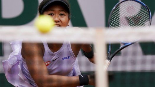 Djokovic y Serena pasan sin despeinarse, Del Potro a pesar de su rodilla
