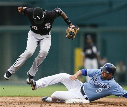 MLB: Medias Blancas 3, Reales 0