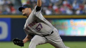 Johan Santana se lesiona