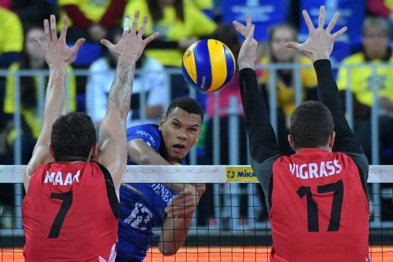 Brasil y Francia finalistas de la Liga Mundial de voleibol