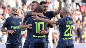 Inter vence a Crotone y sigue perfecto en la Serie A