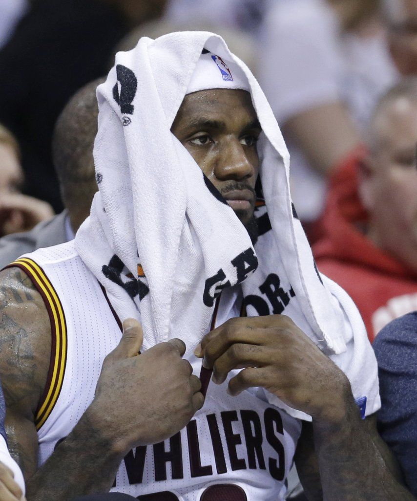 LeBron James estará inactivo 2 semanas por lesiones