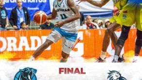 Panteras le ganan 71 por 65 a los Correcaminos