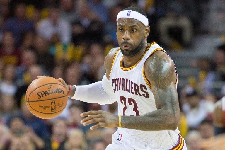 LeBron y los Cavs barren a los Hawks y los Pacers frenan a los Bulls