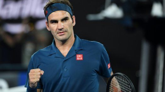 Federer se pasea frente a Fritz en la tercera ronda del Abierto de Australia