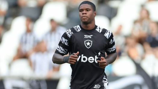 Kadir Barría saldrá como titular ante Racing Club en la CONMEBOL Sudamericana