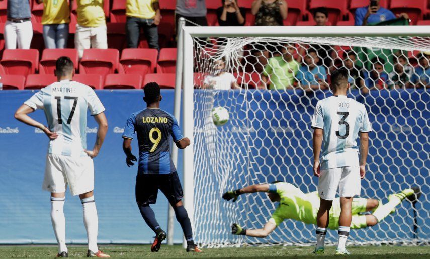 Argentina fuera, Honduras avanza en fútbol olímpico
