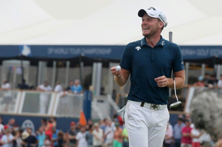 Los golfistas Reed y Willett lideran en Dubái y Sergio García es noveno