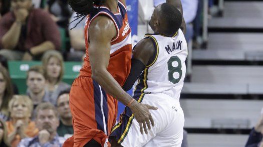 Mack logra récord personal de puntos y Jazz gana a Wizards