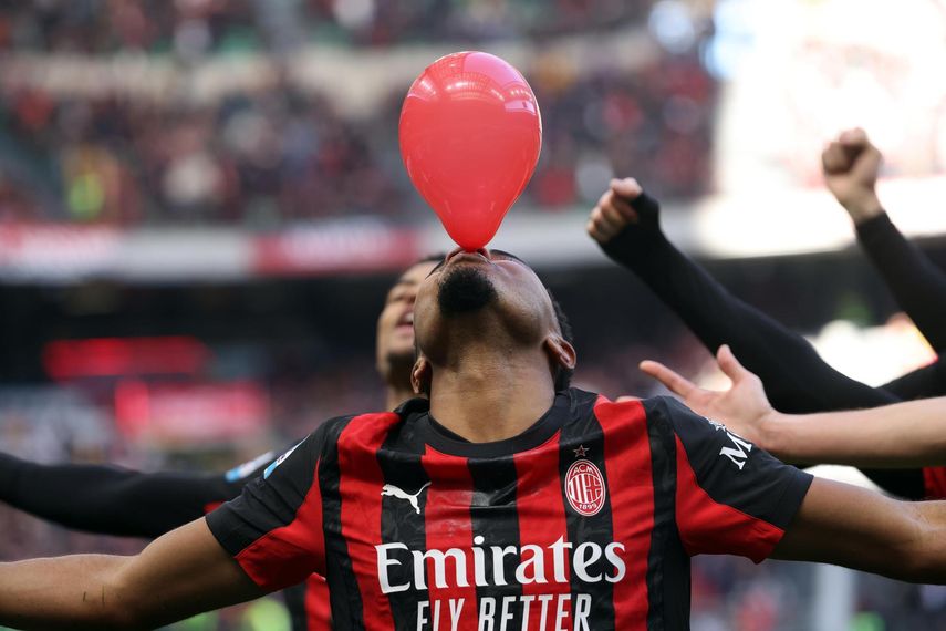 AC Milan golea al Hellas Verona con doblete de Nkunku