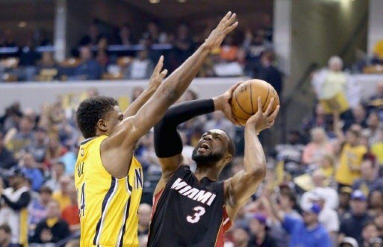 Un estelar Dwyane Wade guía el triunfo de los Miami Heat