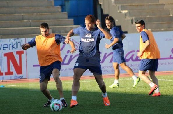 Roberto Chen pasa primeras evaluaciones y se dirige a pretemporada del Sounders