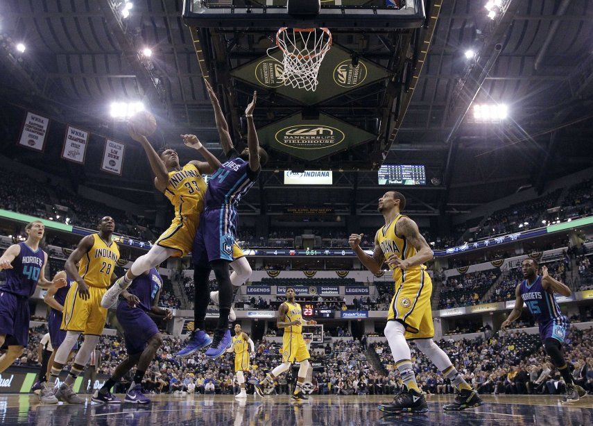 Hornets aprovecha mala defensa de Pacers y gana 117-95