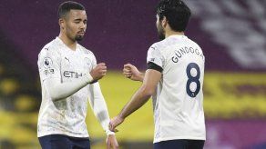 Man City no perdona para su 9na victoria seguida