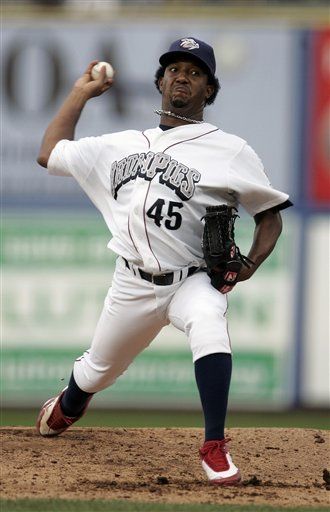 Pedro Martí­nez concede 5 carreras en 5 entradas