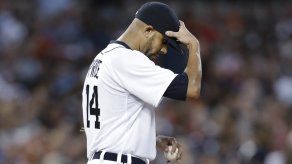 Yanquis castigan a Price