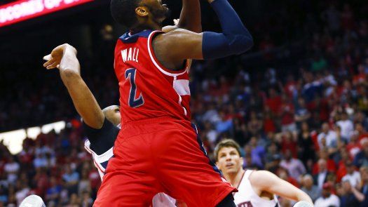 John Wall no jugará tercer partido de serie ante Hawks