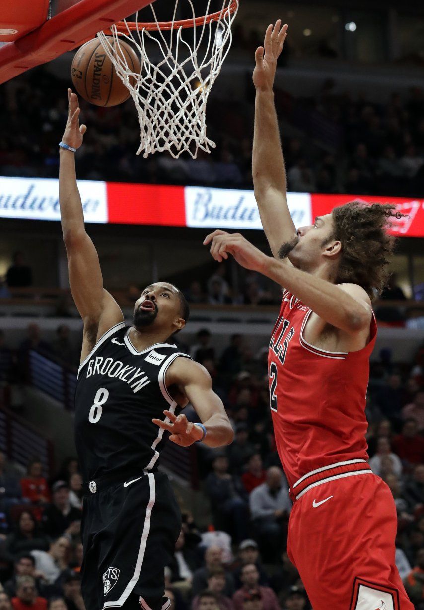 Nets vencen 96-93 a Bulls y alargan racha a siete victorias