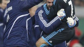 Farfán anota en triunfo de Schalke en Copa de Alemania