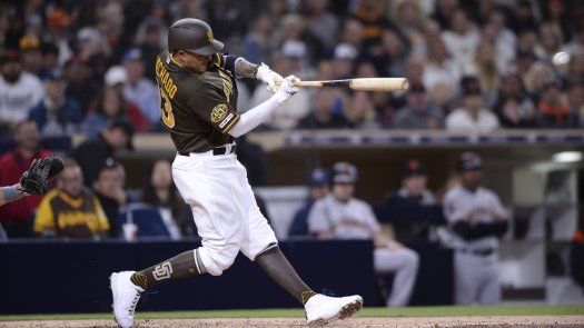 Machado batea dos hits y Padres vencen 4-1 a Gigantes