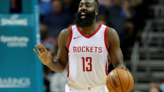 Harden sigue líder de la anotación en la NBA