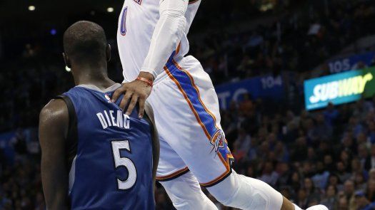 Westbrook sigue en plan intratable, ahora ante Timberwolves