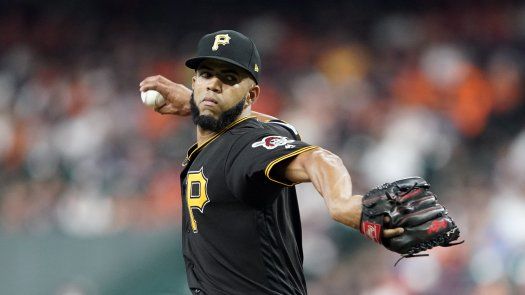 Agrazal luce en la loma y Piratas aplastan a Astros