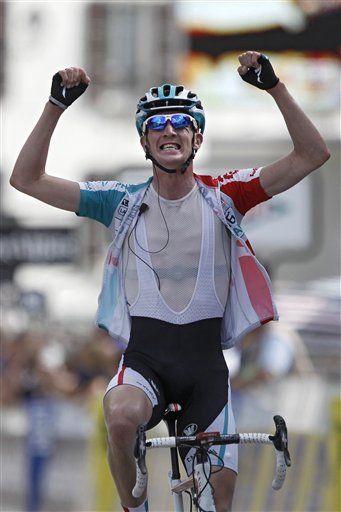 Van den Broeck gana la primera etapa de la Dauphine