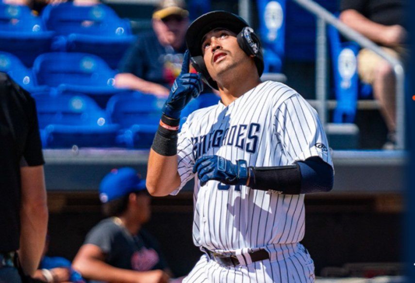 Juan Diego Crisp conecta su primer cuadrangular con los Hudson Valley Renegades