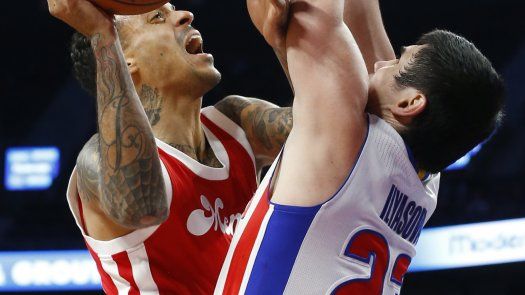 Triple de Barnes da triunfo a Grizzlies ante Pistons