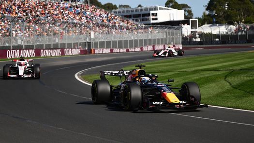 Max Verstappen sufrió accidente en la Q1 del Gran Premio de Australia Max Verstappen sufrió accidente en la Q1 del Gran Premio de Australia