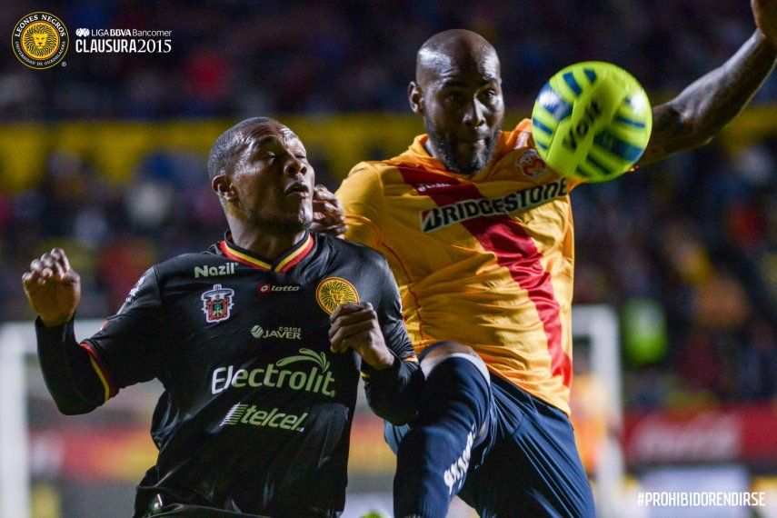 Felipe Baloy regresa a la acción y es titular con Morelia