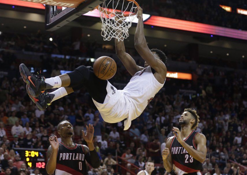 Heat remonta y supera a los Blazers