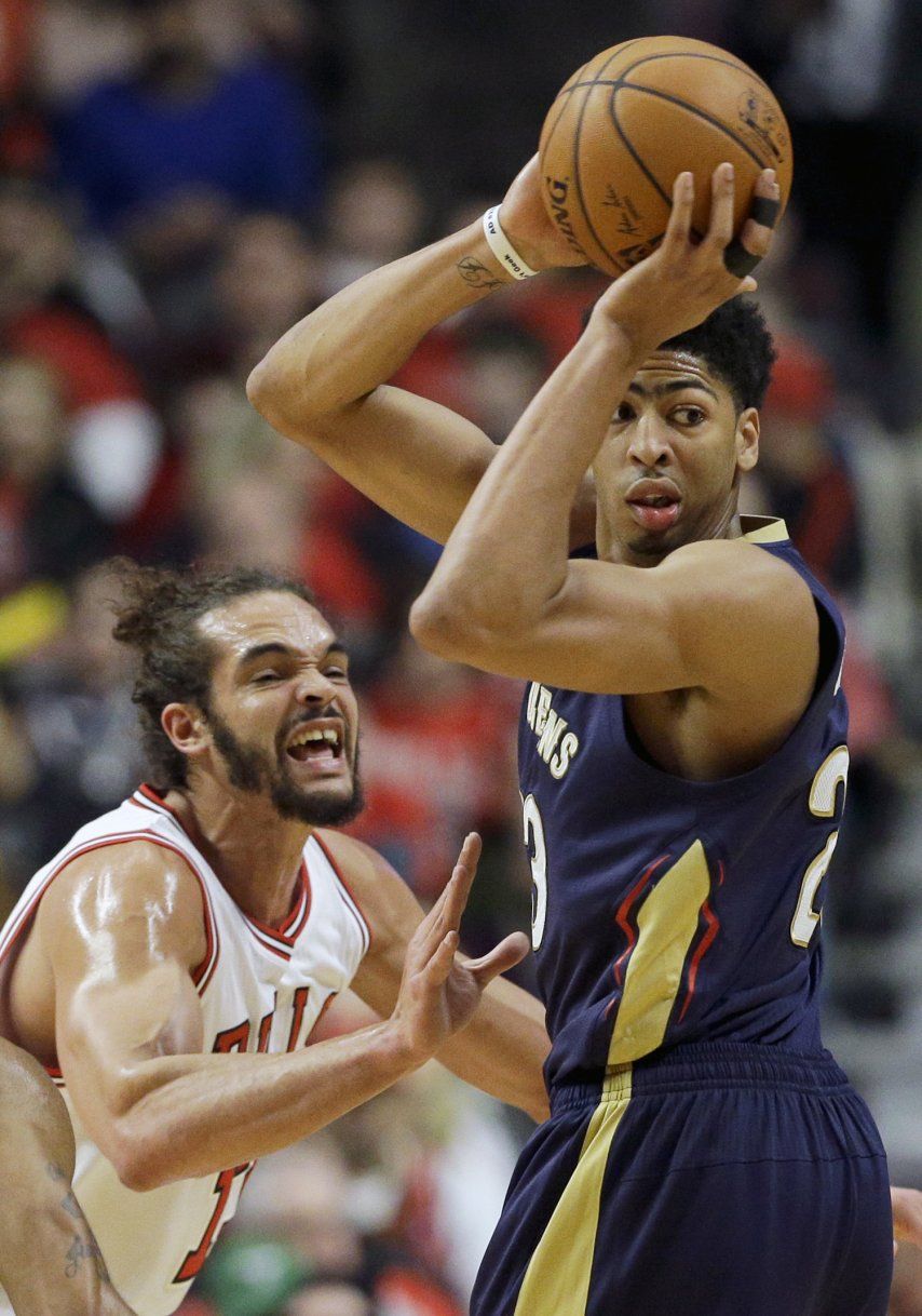 Davis da muestra de madurez a su regreso a Chicago