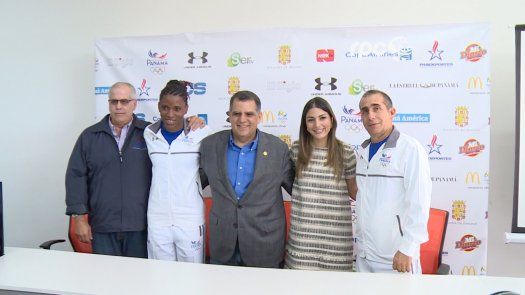 Delegación panameña ya tiene indumentaria para Rio 2016
