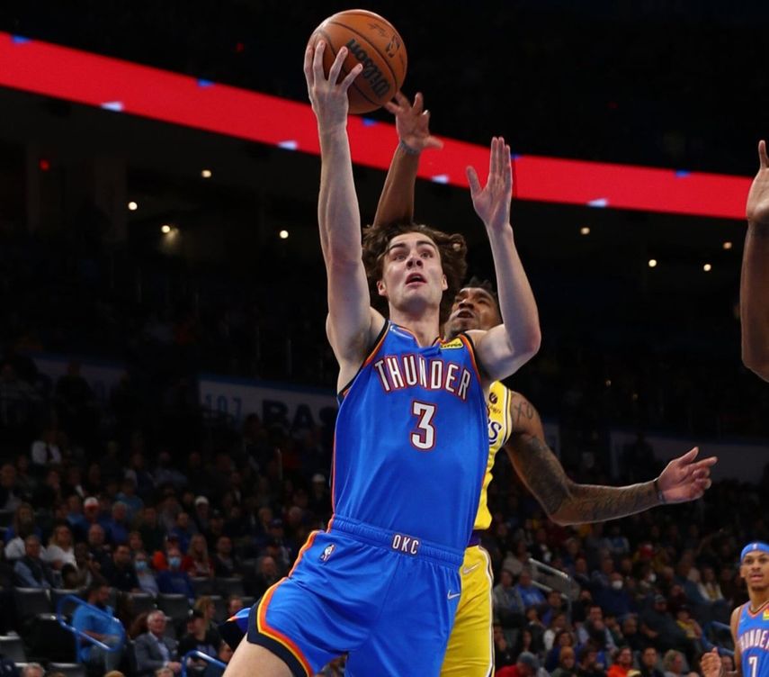 NBA: Lakers regalan a Thunder su primer triunfo; Nets y Bucks también caen