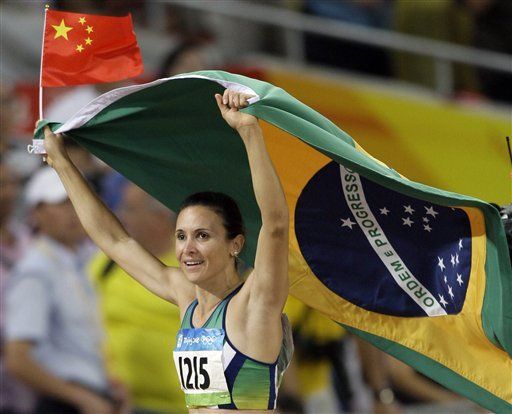 Por un centí­metro, Maggi le da el segundo oro a Brasil