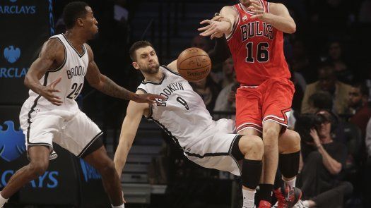Bulls derrotan 115-100 a Nets y arrancan con foja de 2-0