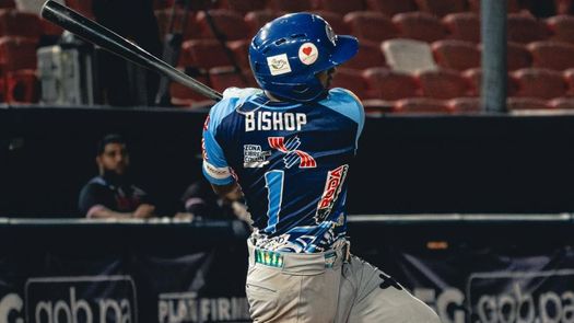 Béisbol Mayor 2026: Colón le da vuelta en la novena a Bocas y toma el comando en la serie