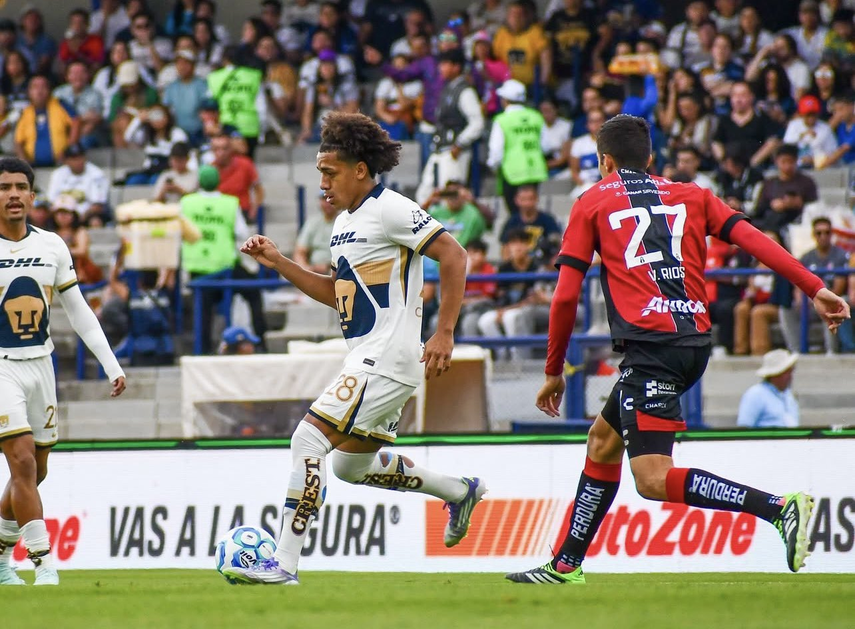Adalberto Carrasquilla: ¿Cuándo vuelve a jugar con Pumas?