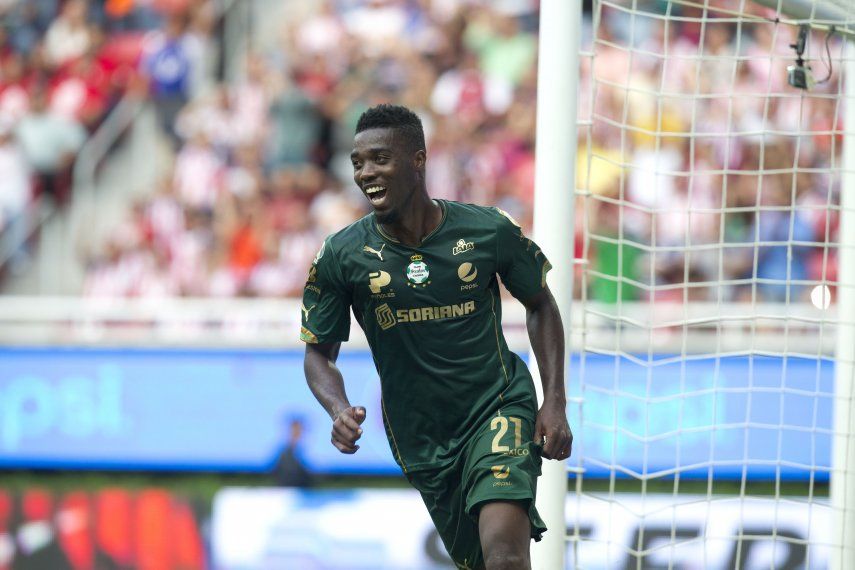 Santos vence a Chivas y es finalista del Clausura