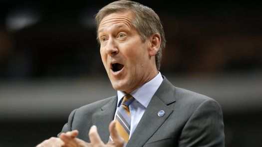 Suns destituyen al entrenador Hornacek