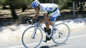 El ciclista francés Lloyd Mondory da positivo en un control antidopaje