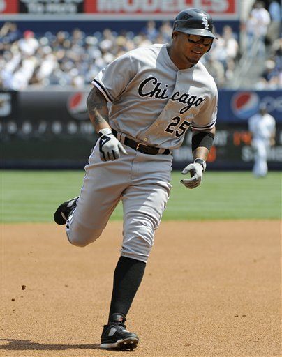 MLB: Medias Blancas 7, Yanquis 6; Vizquel empata marca