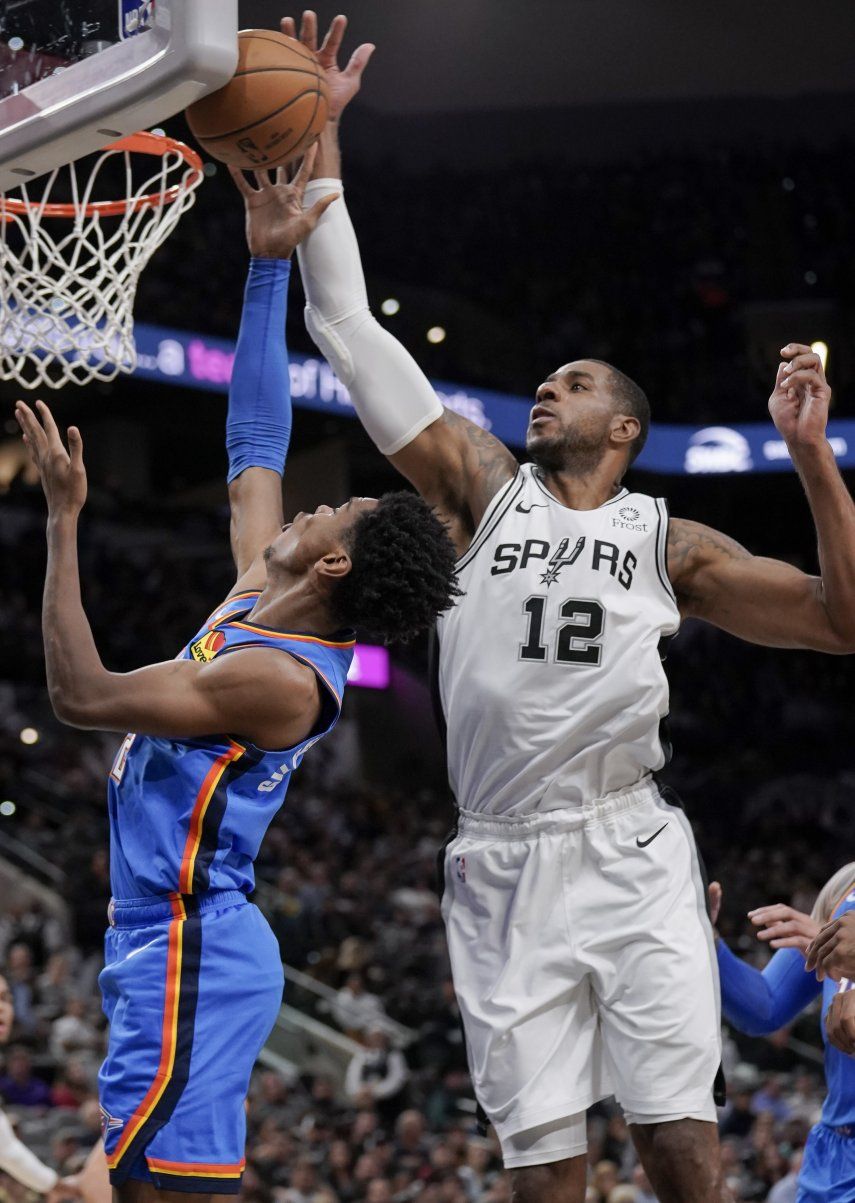 Spurs vence 121-112 al Thunder con 39 puntos de Aldridge