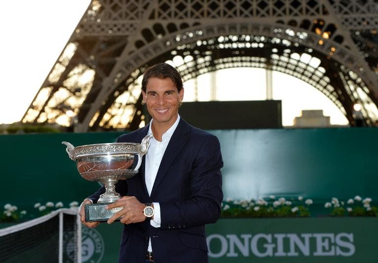 Nadal debuta con polémica en la segunda jornada de Roland Garros